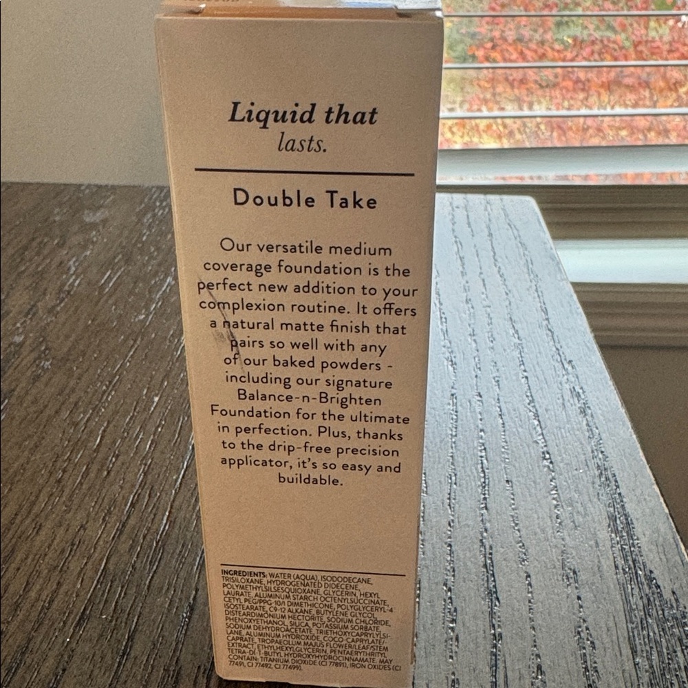 LAURA GELLER Double Take Liquid Foundation - Fair 120 - Picture 4 of 6